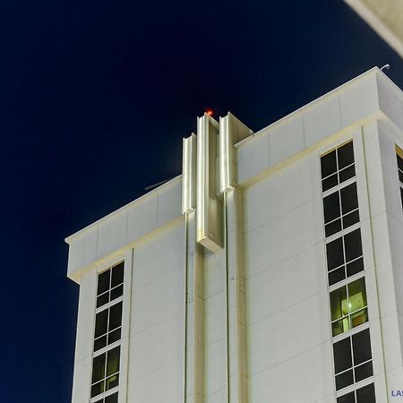 Mgm Signature-29-607 F1 Track & Strip View Balcony 拉斯维加斯 外观 照片